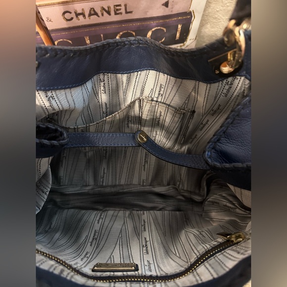 Salvatore Ferragamo Navy Gancini Braided Tote Bag VGUC - Picture 9 of 16